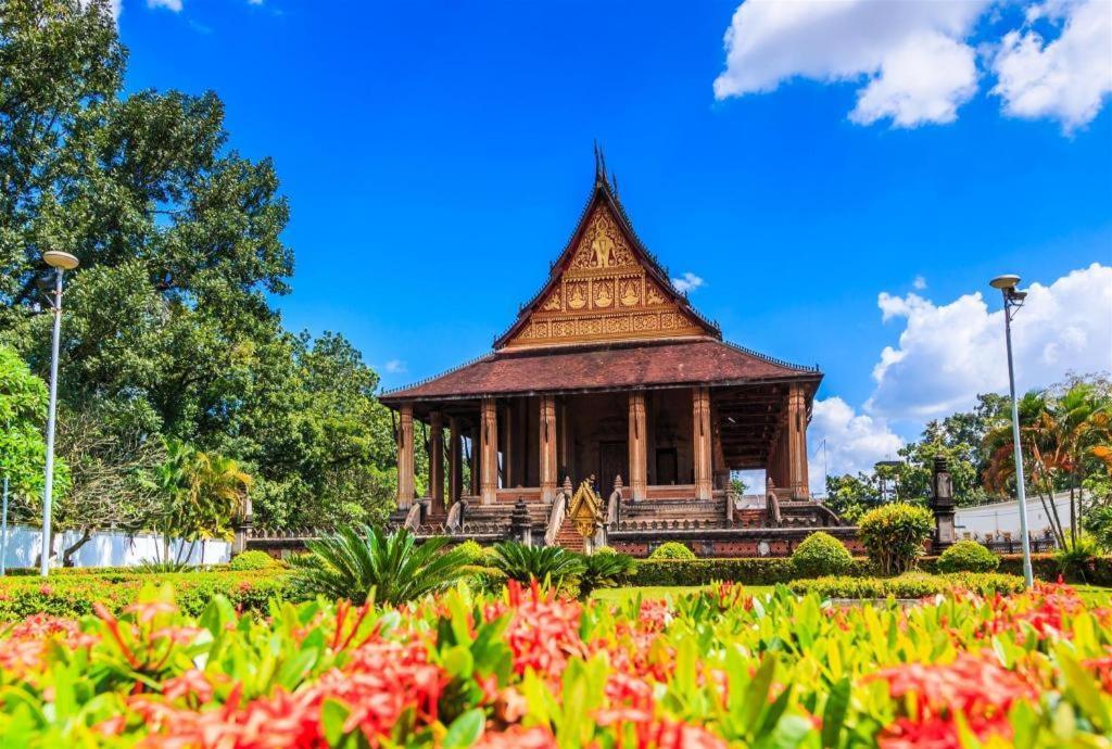Lao Orchid Hotel Вьентьян Экстерьер фото