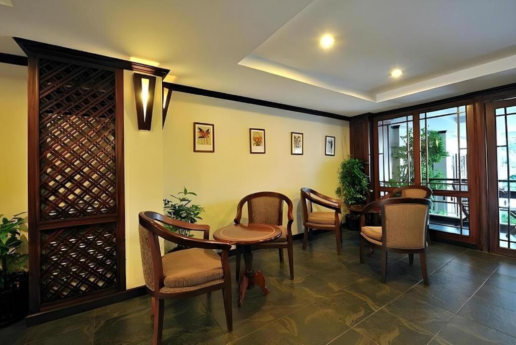 Lao Orchid Hotel Вьентьян Экстерьер фото