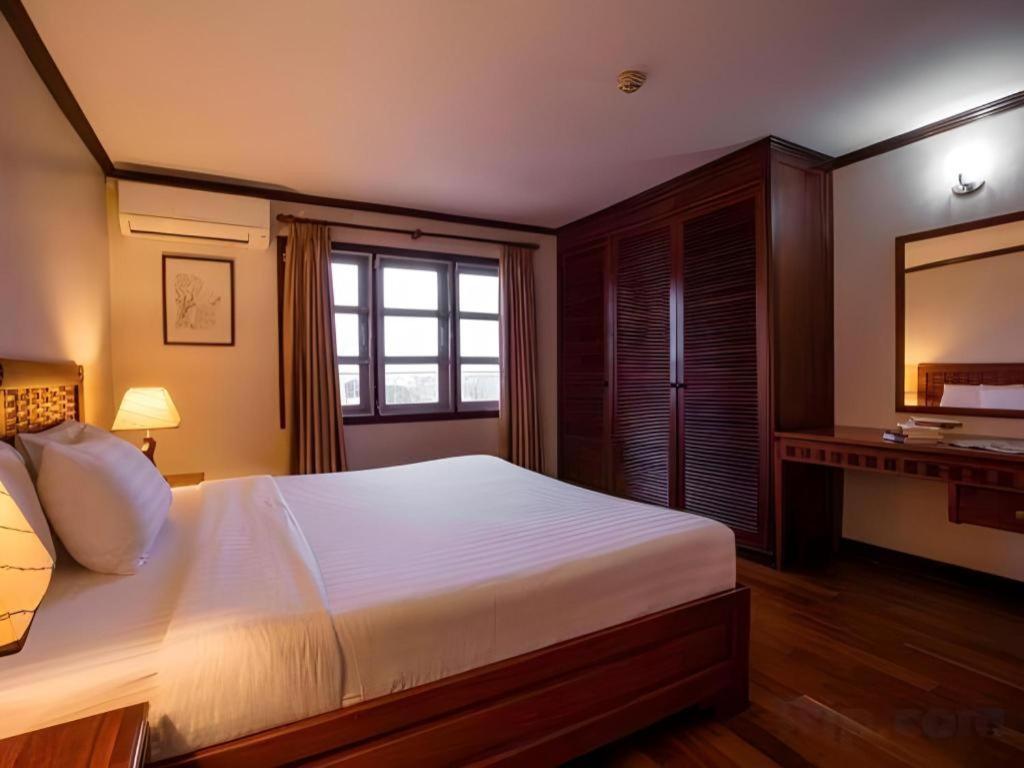 Lao Orchid Hotel Вьентьян Экстерьер фото