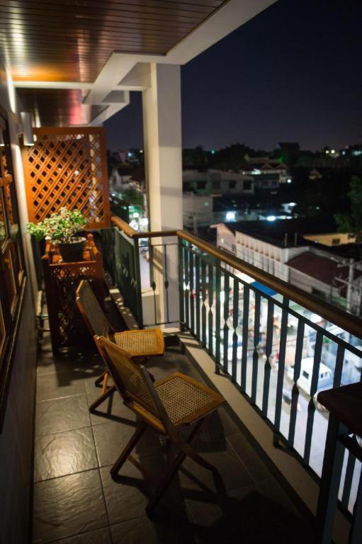 Lao Orchid Hotel Вьентьян Экстерьер фото