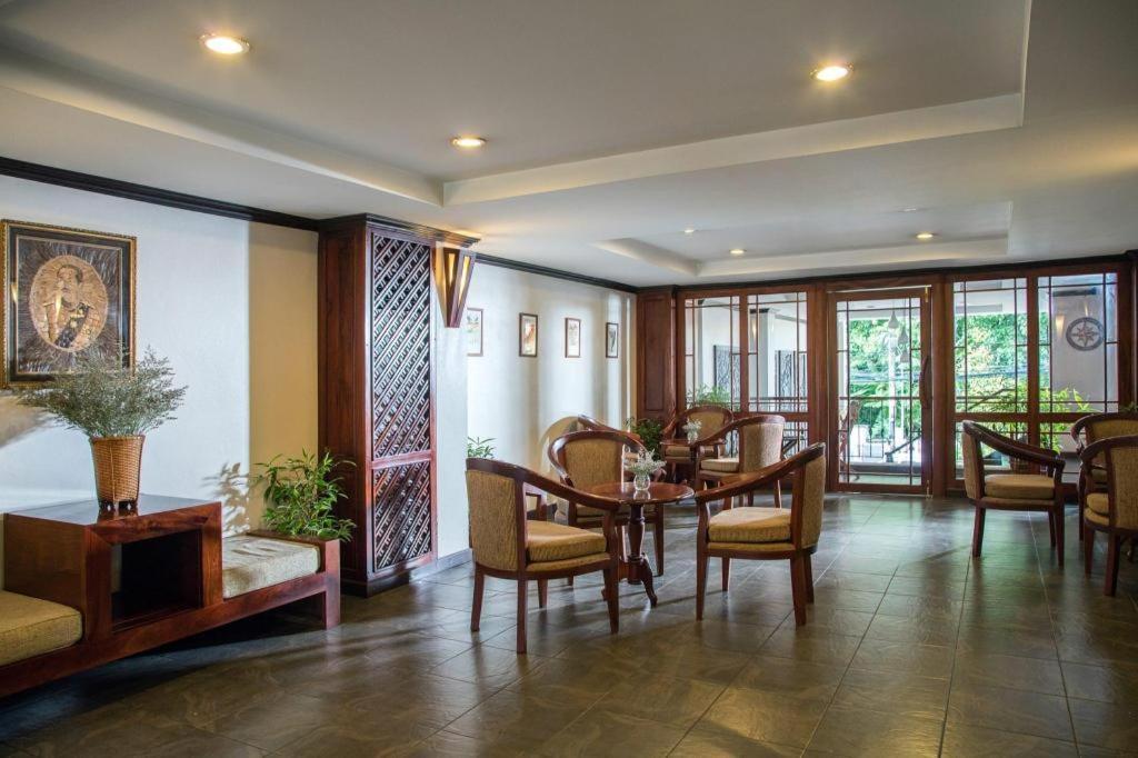 Lao Orchid Hotel Вьентьян Экстерьер фото