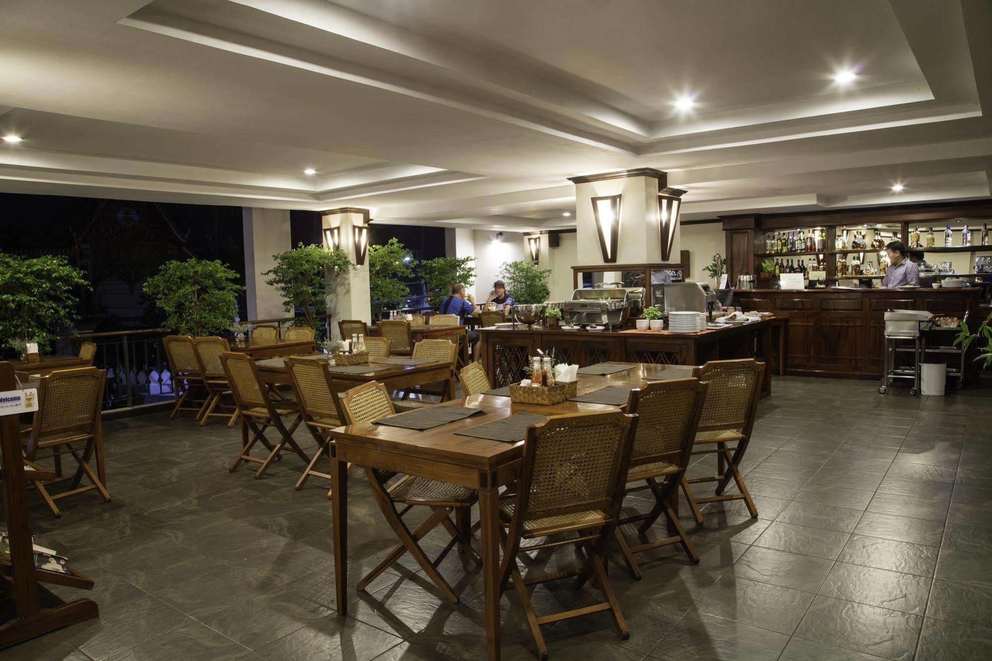 Lao Orchid Hotel Вьентьян Экстерьер фото